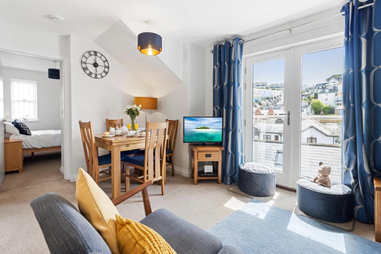 A Modern And Cosy Apartment Just Yards From Brixham'S Bustling Harbourside Exterior foto